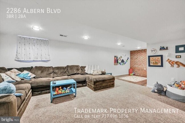Building Photo - 2286 Albern Blvd