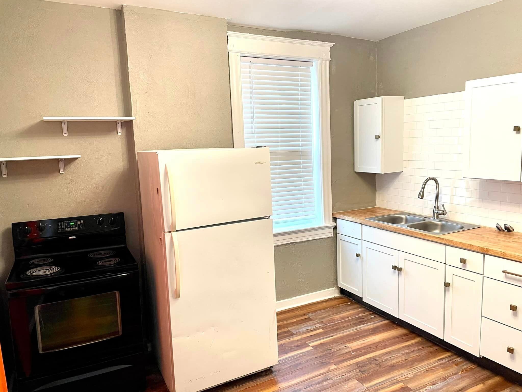 Building Photo - 3867 Ashland Ave