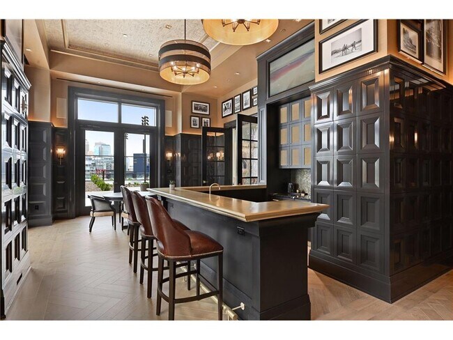 Building Photo - 1111 W River Pkwy