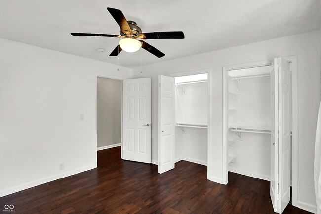 Building Photo - 301 W Pierce St