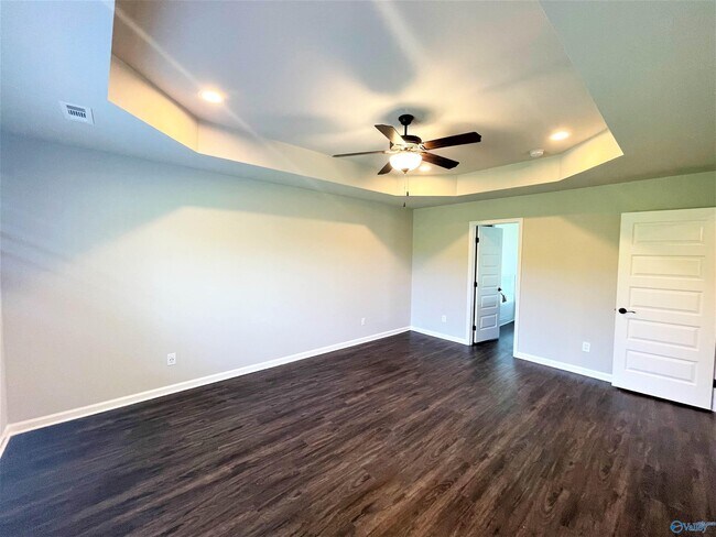 Building Photo - 126 Beaver Brook Pl