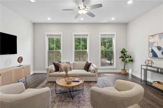 Building Photo - 857 Constellation Dr