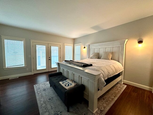 Building Photo - 4448 Castlerock Dr