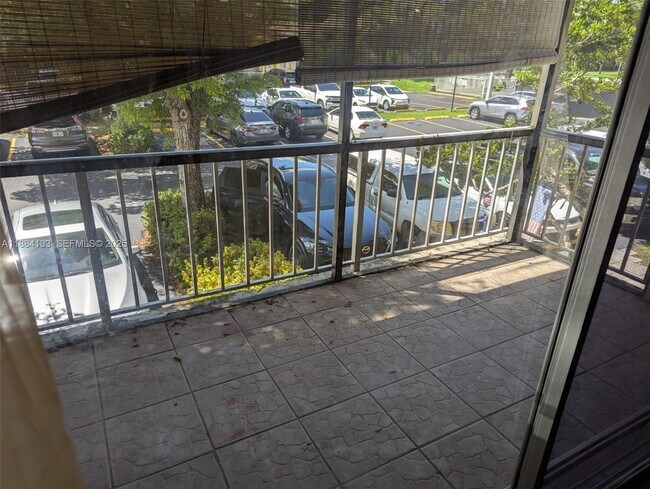 Building Photo - 13700 SW 62nd St