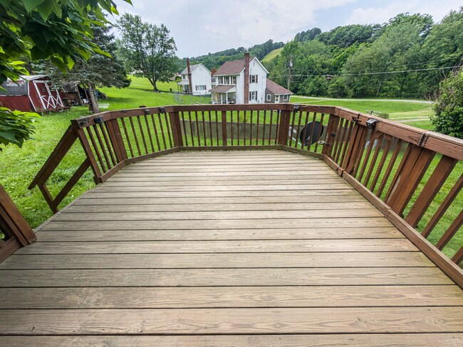 Building Photo - 161 Pentagon Cir
