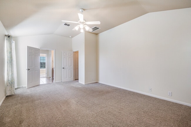 Building Photo - 503 Wildgrove Ln