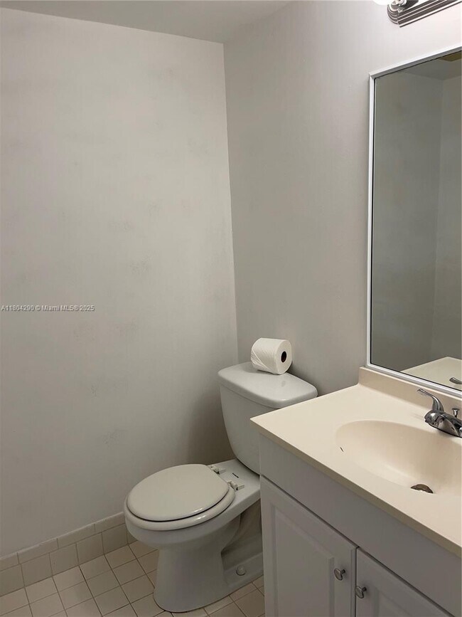 Building Photo - 300 SW 134th Way