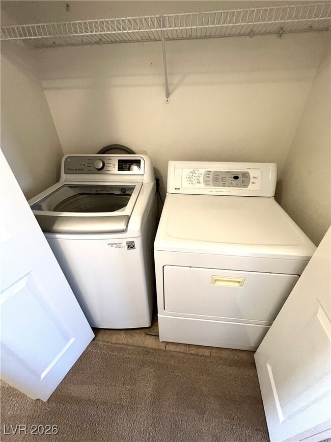 Building Photo - 9145 Murmuring Tide Ave