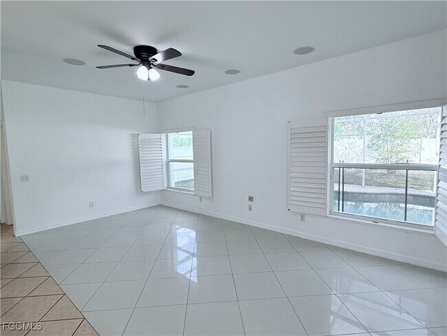 Building Photo - 8258 Silver Birch Way