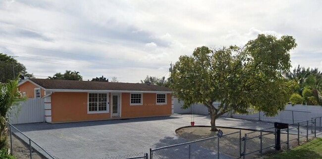 Primary Photo - 584 Vossler Ave