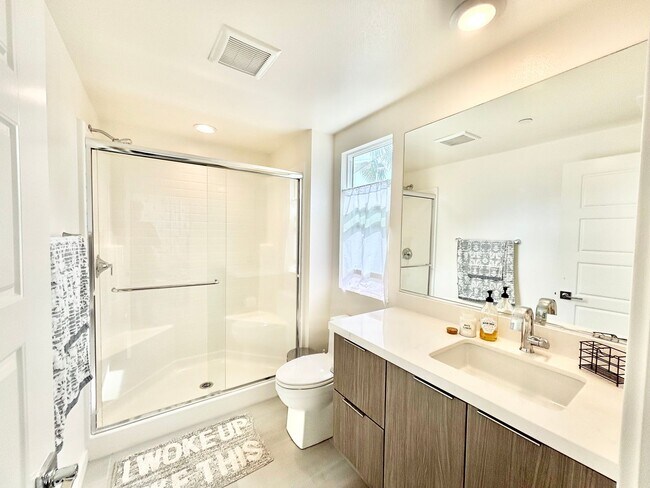 Building Photo - Coastal Living Elevated at Shoreline | 4 B...