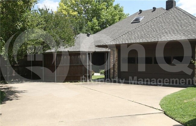 Building Photo - 3513 Diamondhead Dr