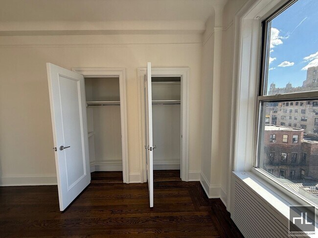 Building Photo - WEST 86 STREET