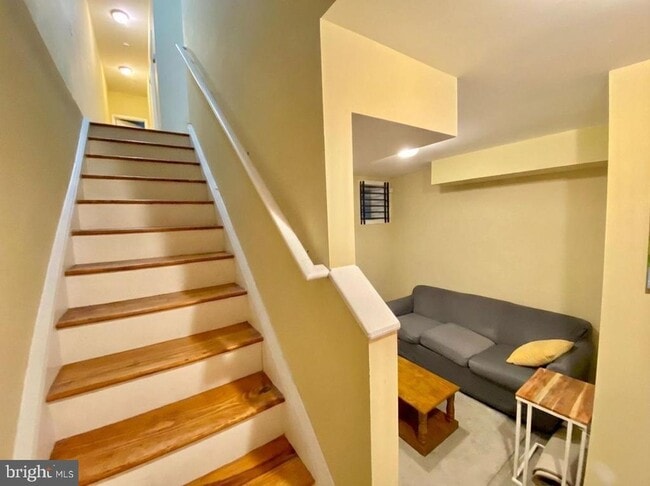 Building Photo - 2010 N Carlisle St