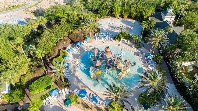 Building Photo - 772 Driving Range Ct