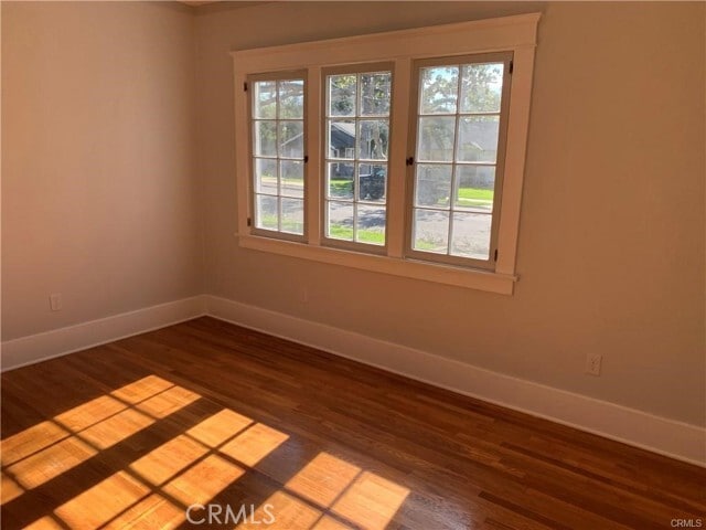 Building Photo - 415 W Malvern Ave