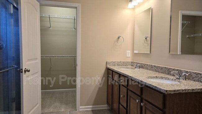 Building Photo - 1005 Magnolia Leaf Ct