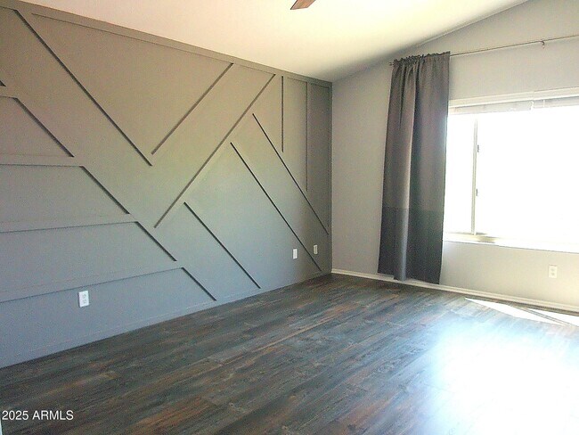Building Photo - 4639 E Laredo Ln