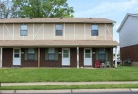 Building Photo - 2946 Mayer Dr