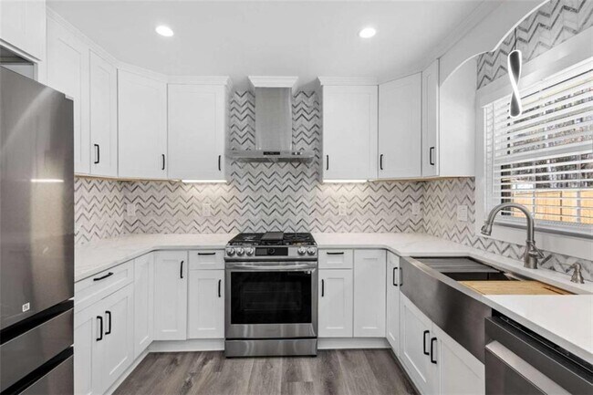 Building Photo - 5109 Dogwood Hills Dr