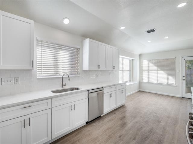 Building Photo - 3108 Alcove Ln