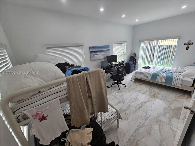 Building Photo - 6130 Grant St