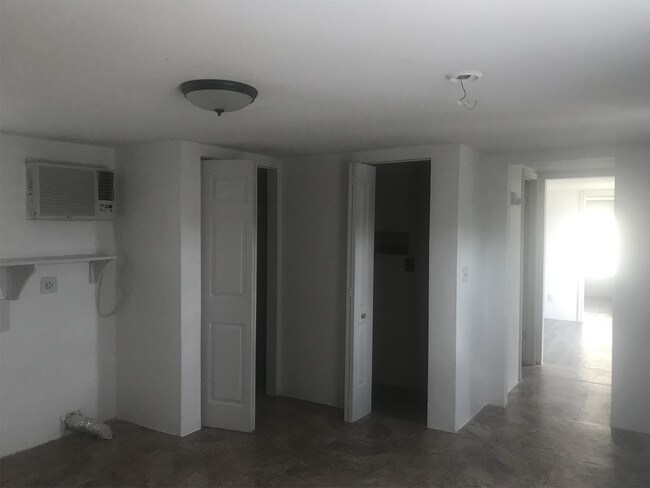 Building Photo - 6620 Topper Run