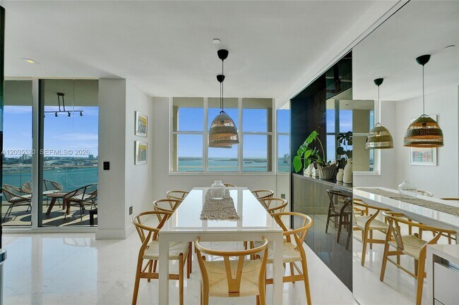 Building Photo - 800 Claughton Island Dr