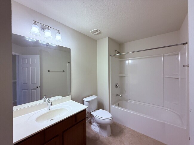 Building Photo - "Stunning Water View Townhouse for Rent in...