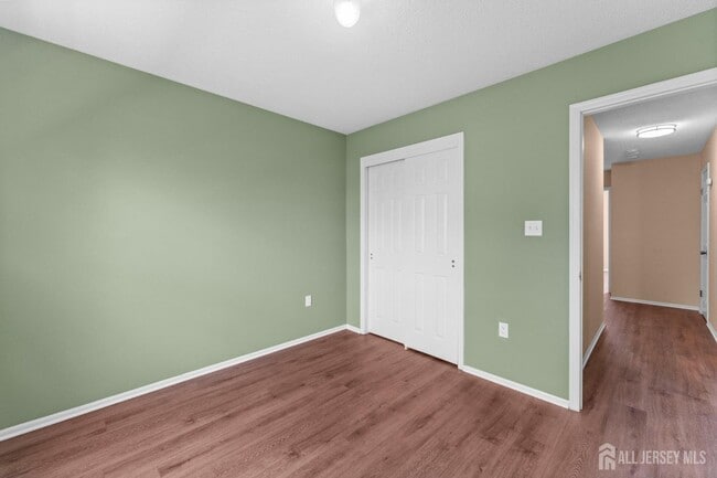 Building Photo - 36 Sassafras Ct