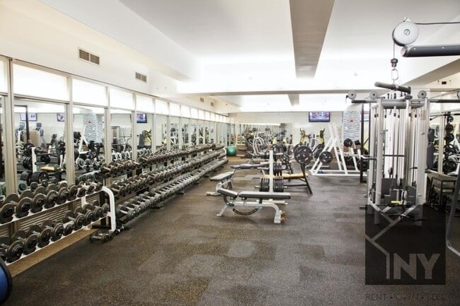 Building Photo - 2 bedroom in NEW YORK NY 10005