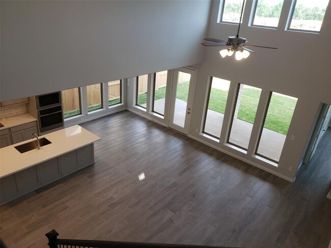 Building Photo - 8806 Morning Glow Dr