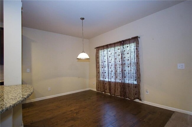Building Photo - 793 Kaitlyn Dr