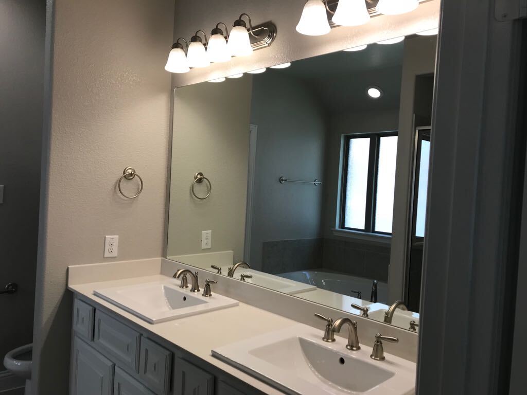 Building Photo - 16409 Amistad Ave