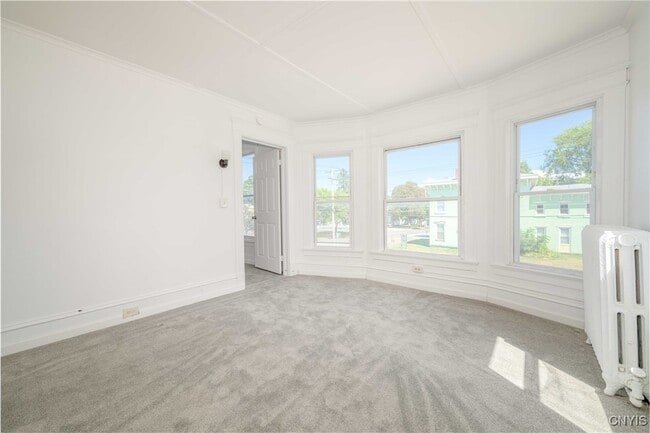 Building Photo - 50 E 4th St