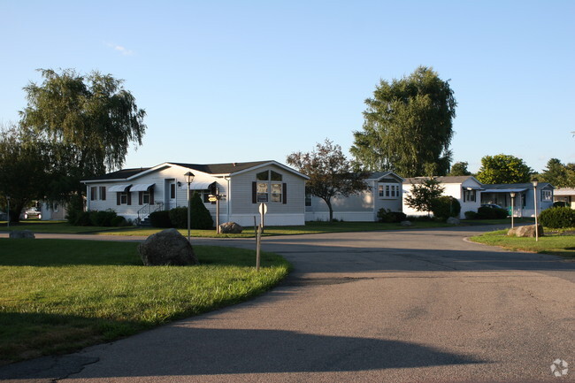 Primary Photo - Rocky Knoll Estates