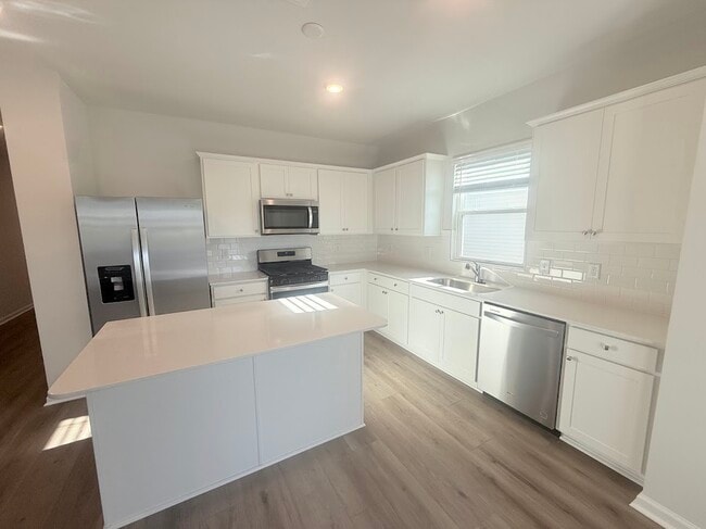 Building Photo - 1022 Laconic Dr