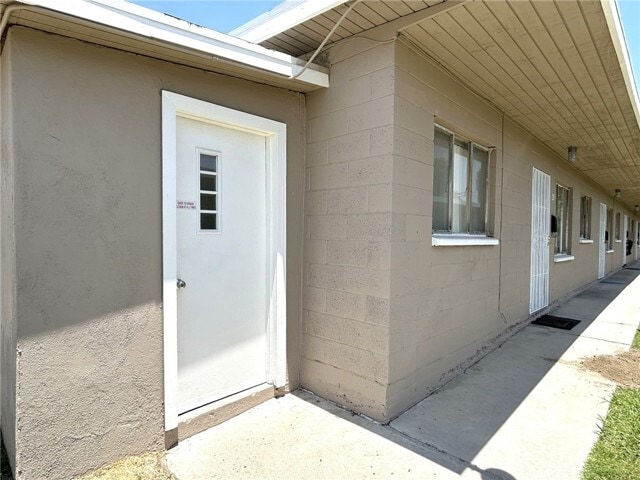 Building Photo - 10926 Evans St