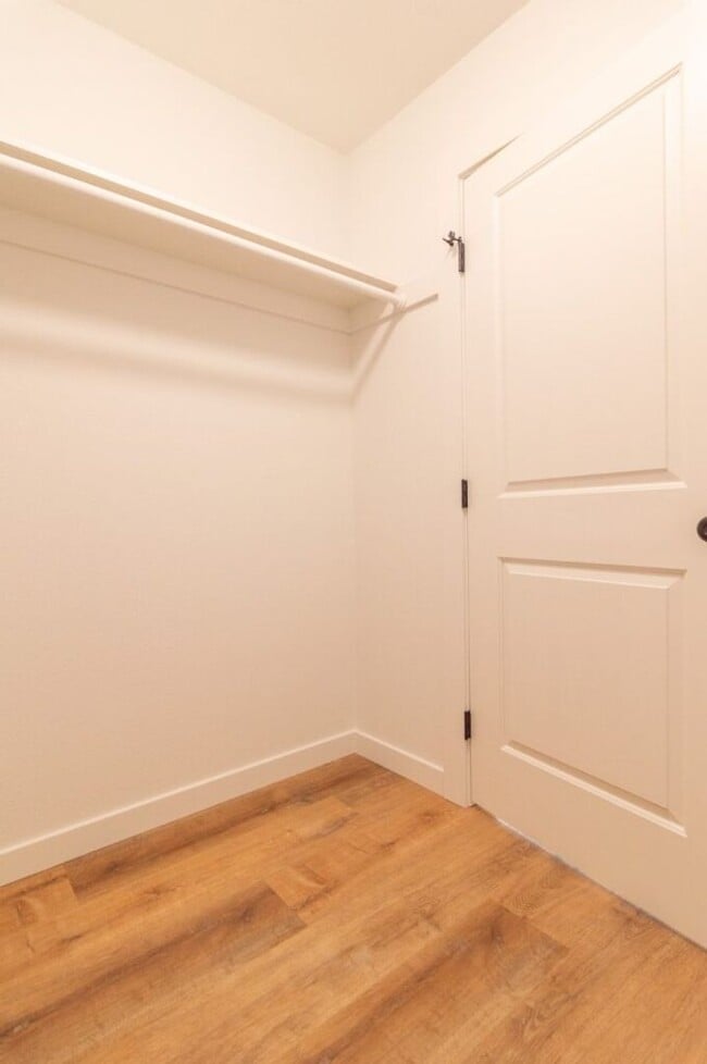 Building Photo - 506-510 SE 46th Ave