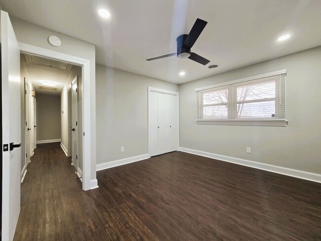 Building Photo - Remodeled ranch on large serene lot in Amelia County.