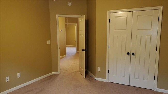 Building Photo - 3718 Weston Pl