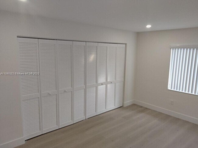 Building Photo - 12267 SW 113th Ln