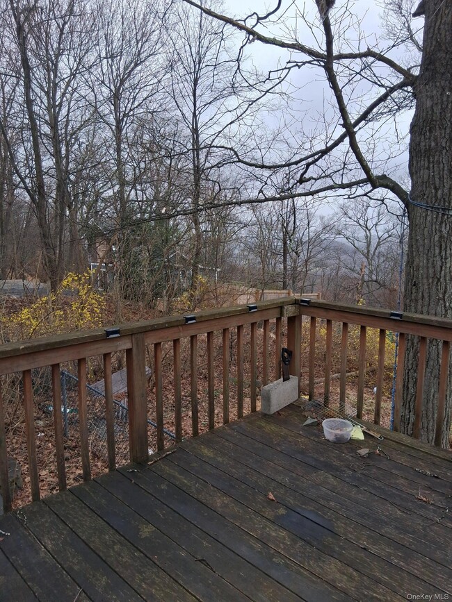 Building Photo - 26 Oakwood Trail S