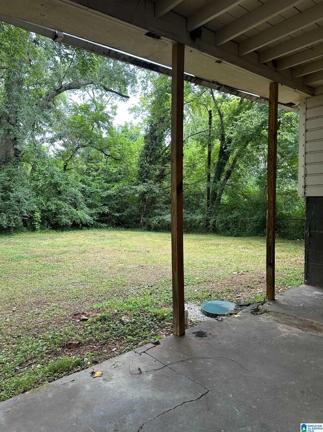Building Photo - 6720 Frankfort Ave