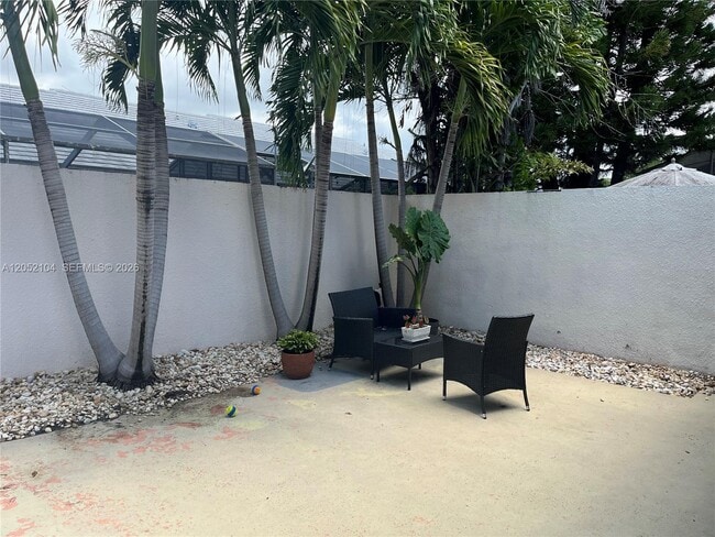 Building Photo - 14824 SW 124th Ct