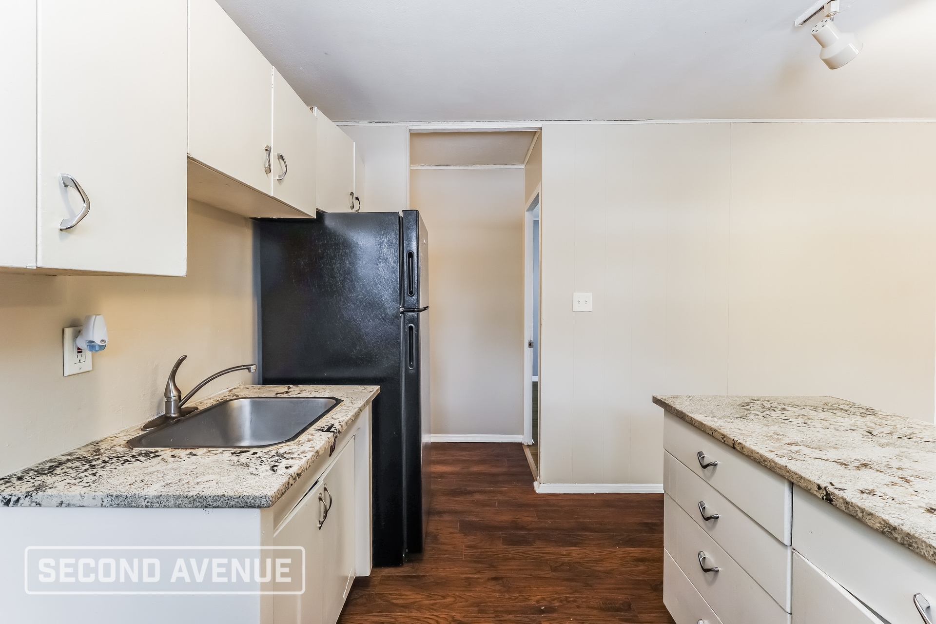 Building Photo - 2659 Niagara St