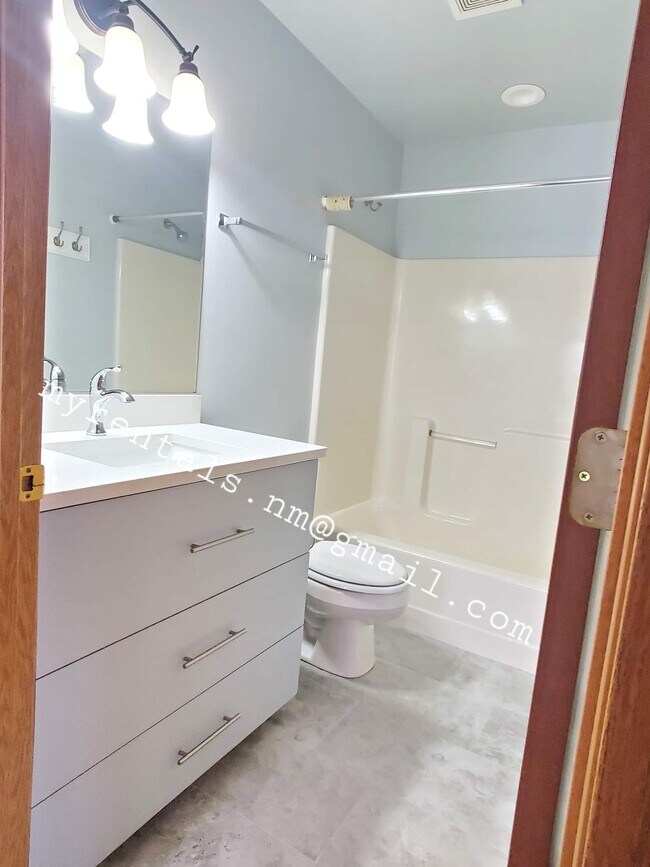 Building Photo - 8309 14th Ave