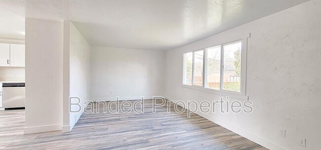 Building Photo - 3880 S 4535 W