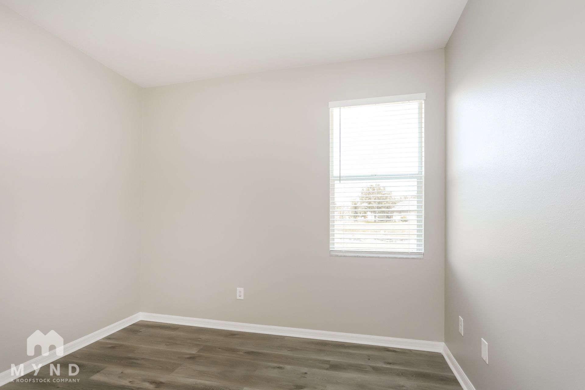 Building Photo - 10841 Newbridge Dr