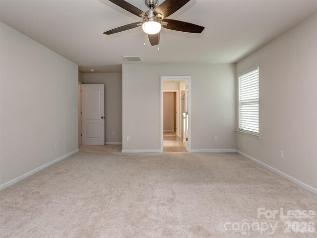 Building Photo - 2118 Killian Creek Dr